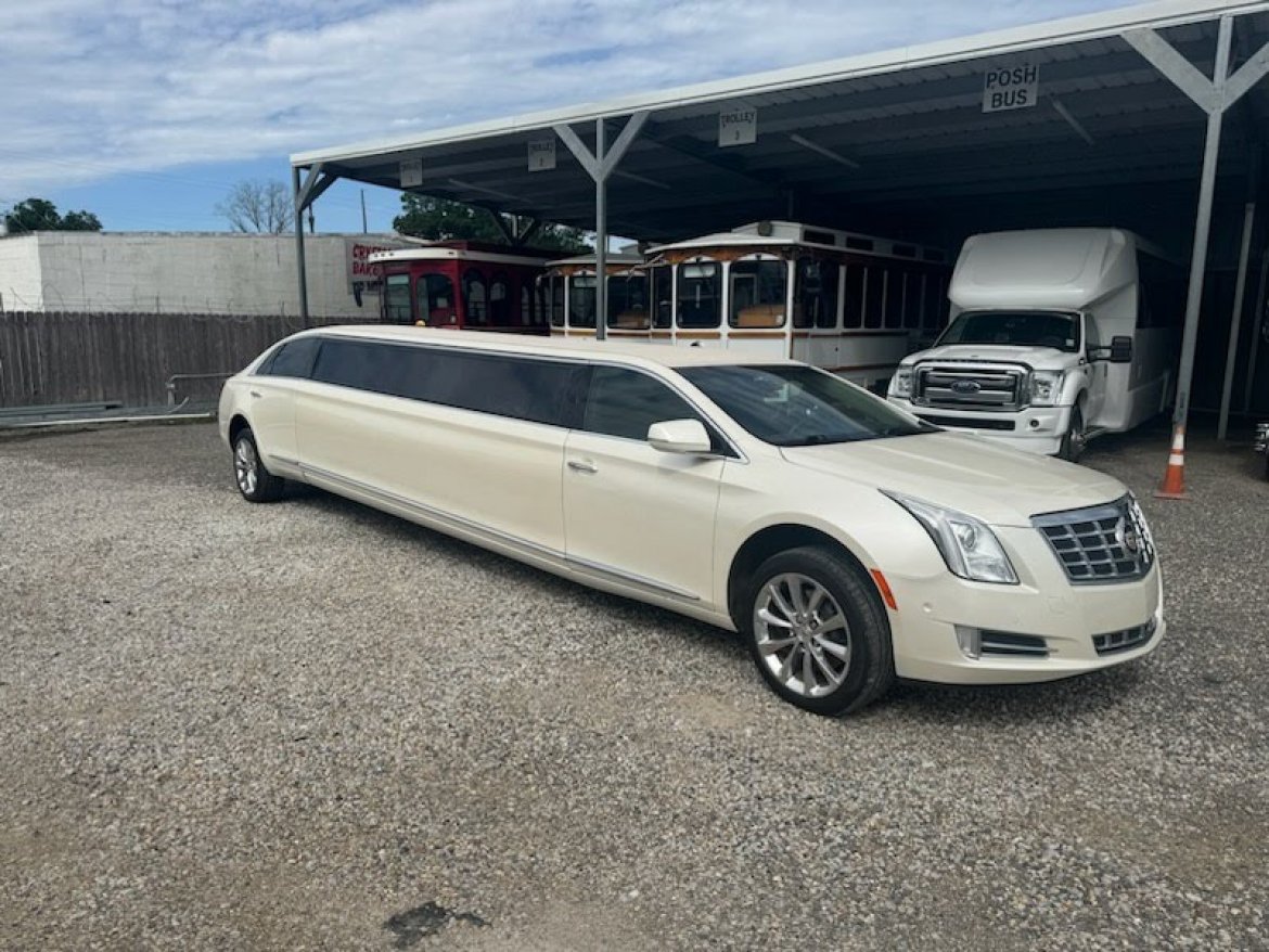 2014 Cadillac XTS Limousine