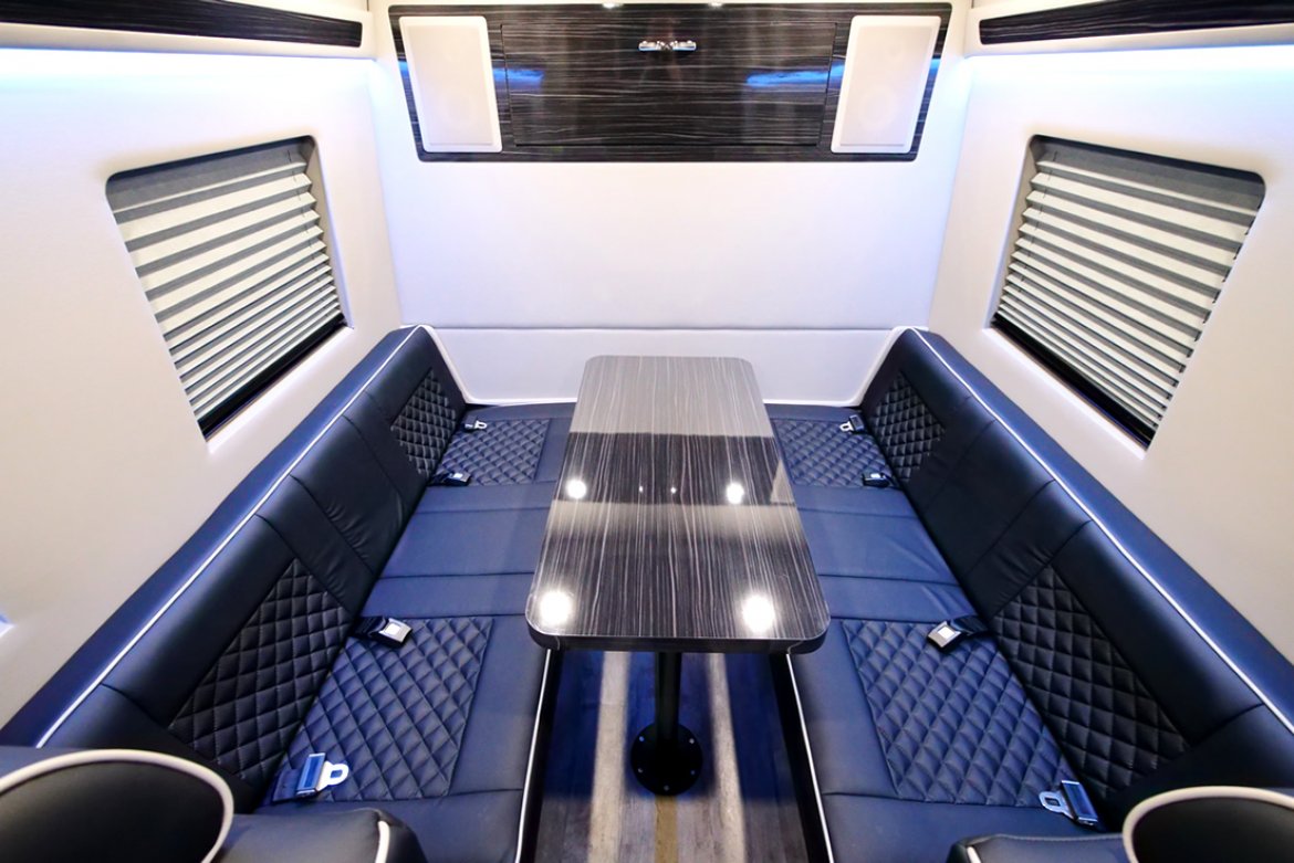 2023 Mercedes-Benz Sprinter 2500