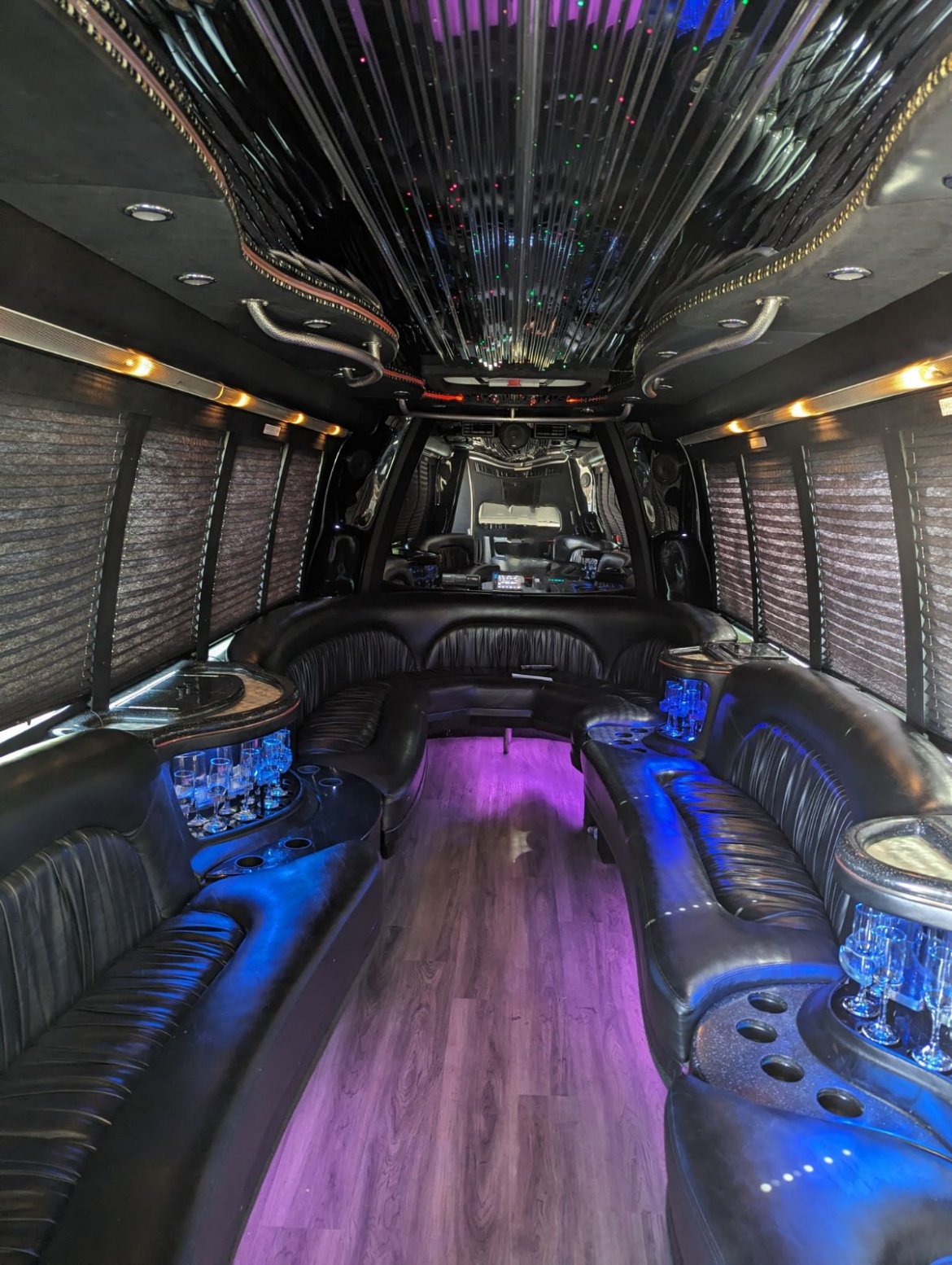 2007 Ford F550 Limo Bus