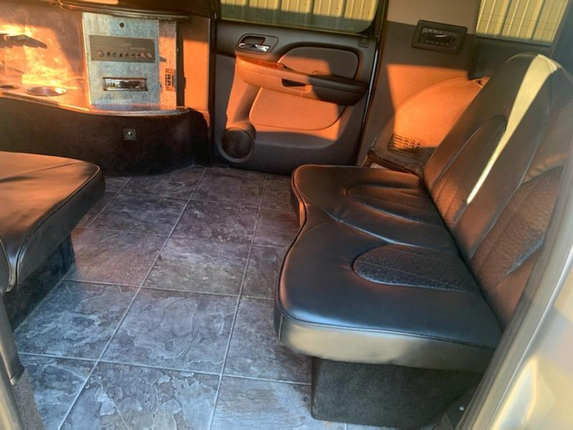 2011 Chevrolet Suburbalade Limousine