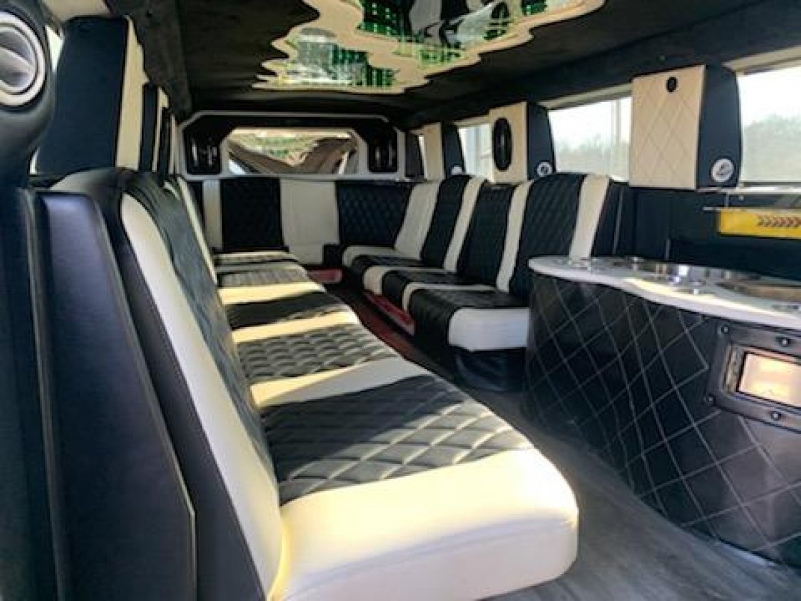 2005 Hummer H2 Limousine