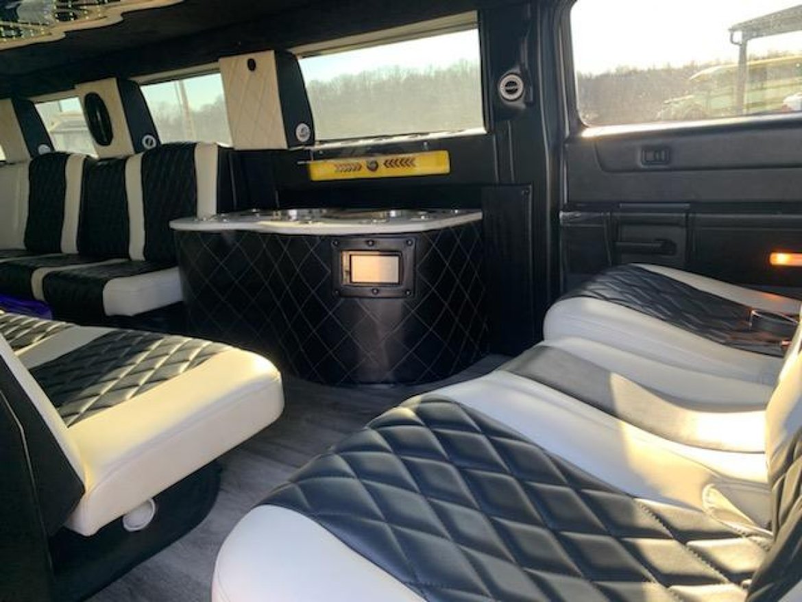 2005 Hummer H2 Limousine