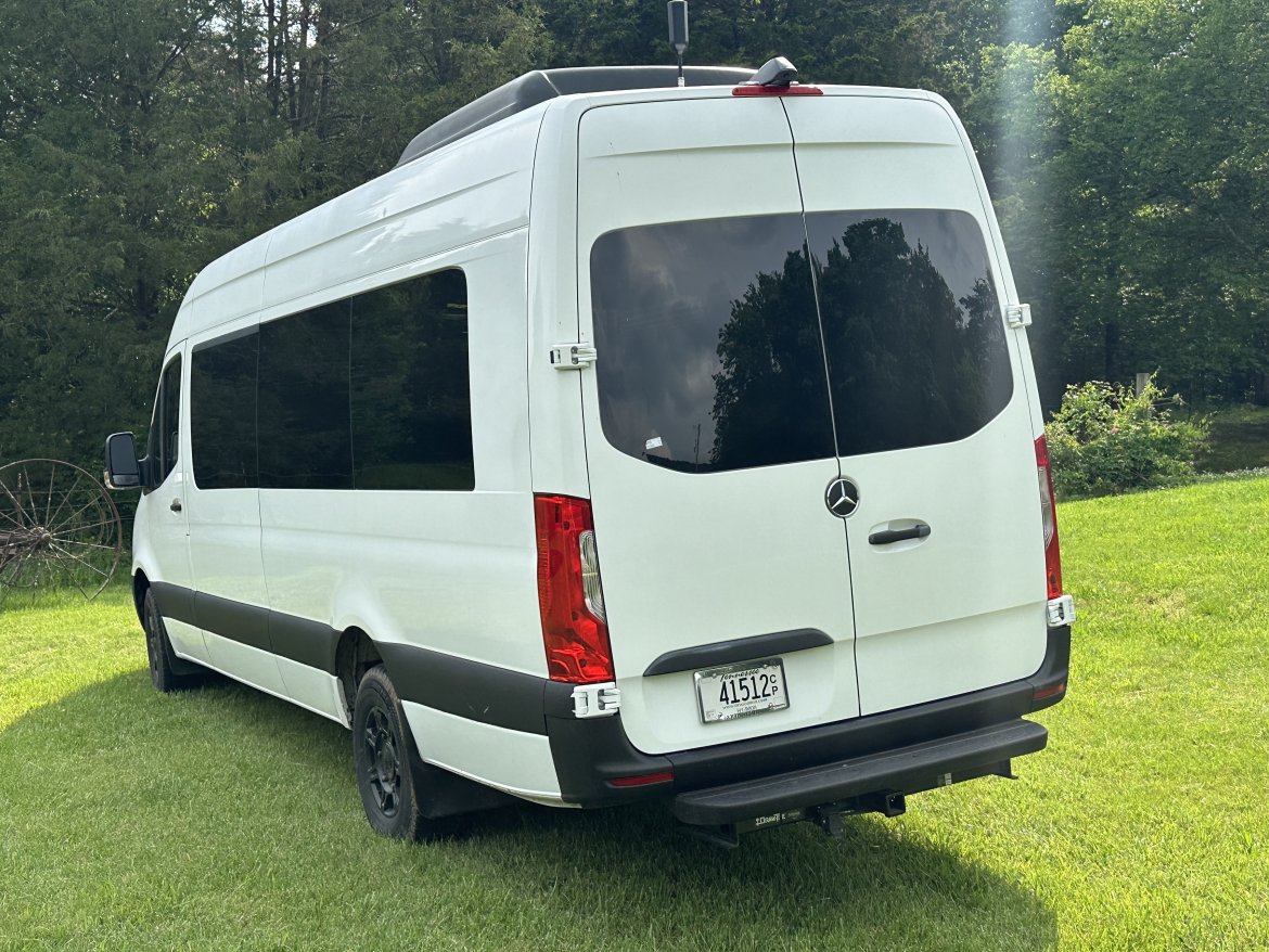 2018 Mercedes-Benz 907 Panel Van