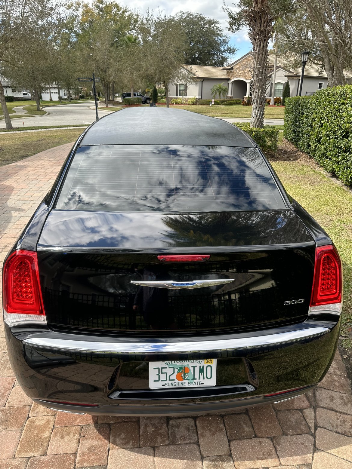 2017 Chrysler 300 Limousine