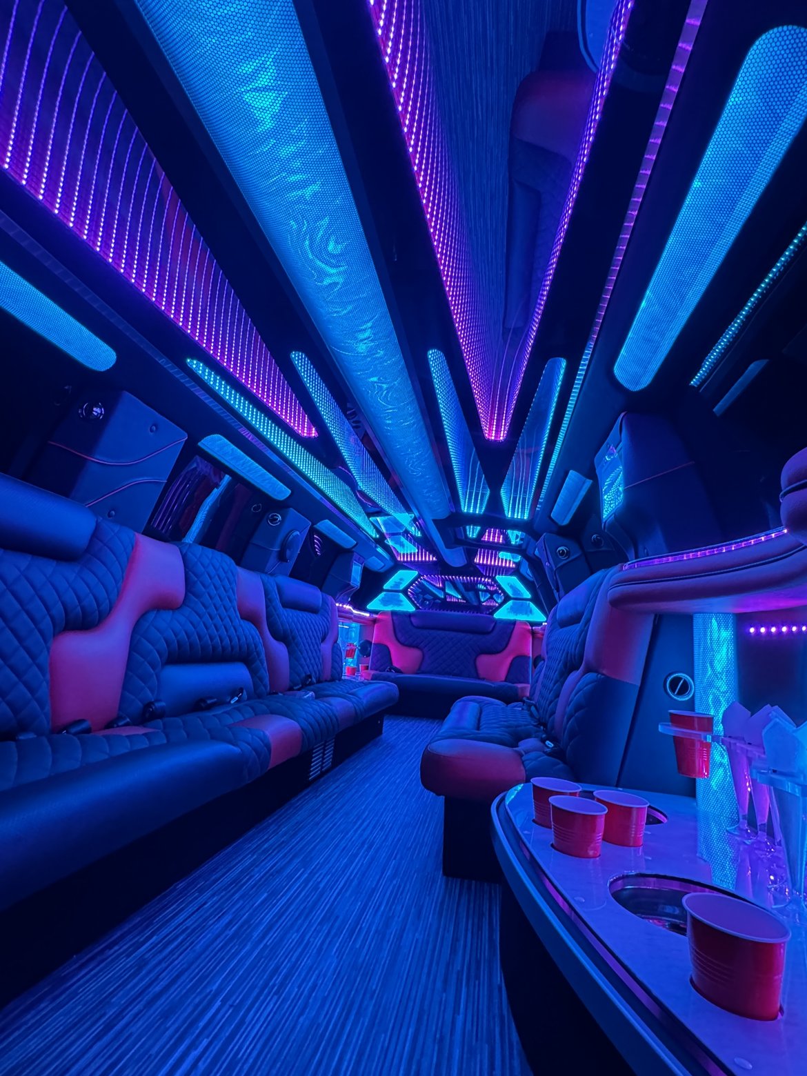 2024 Cadillac Escalade ESV Limousine