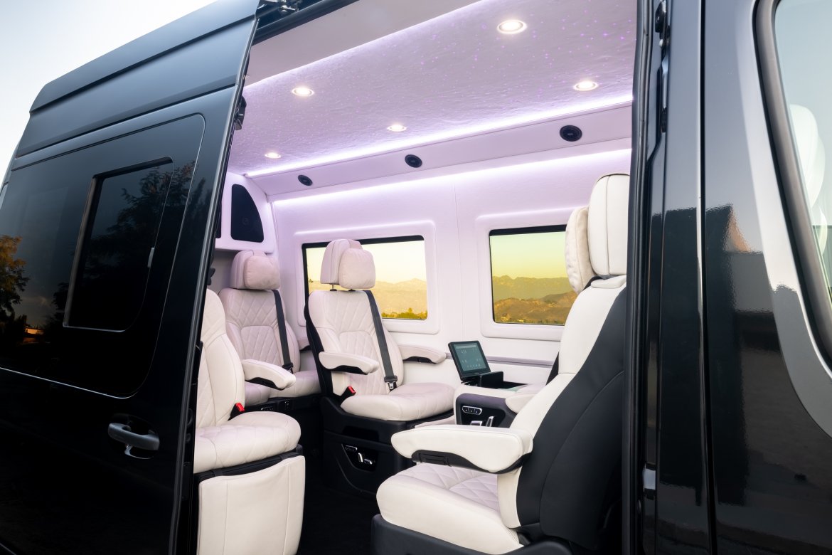 2022 Mercedes-Benz Sprinter 2500