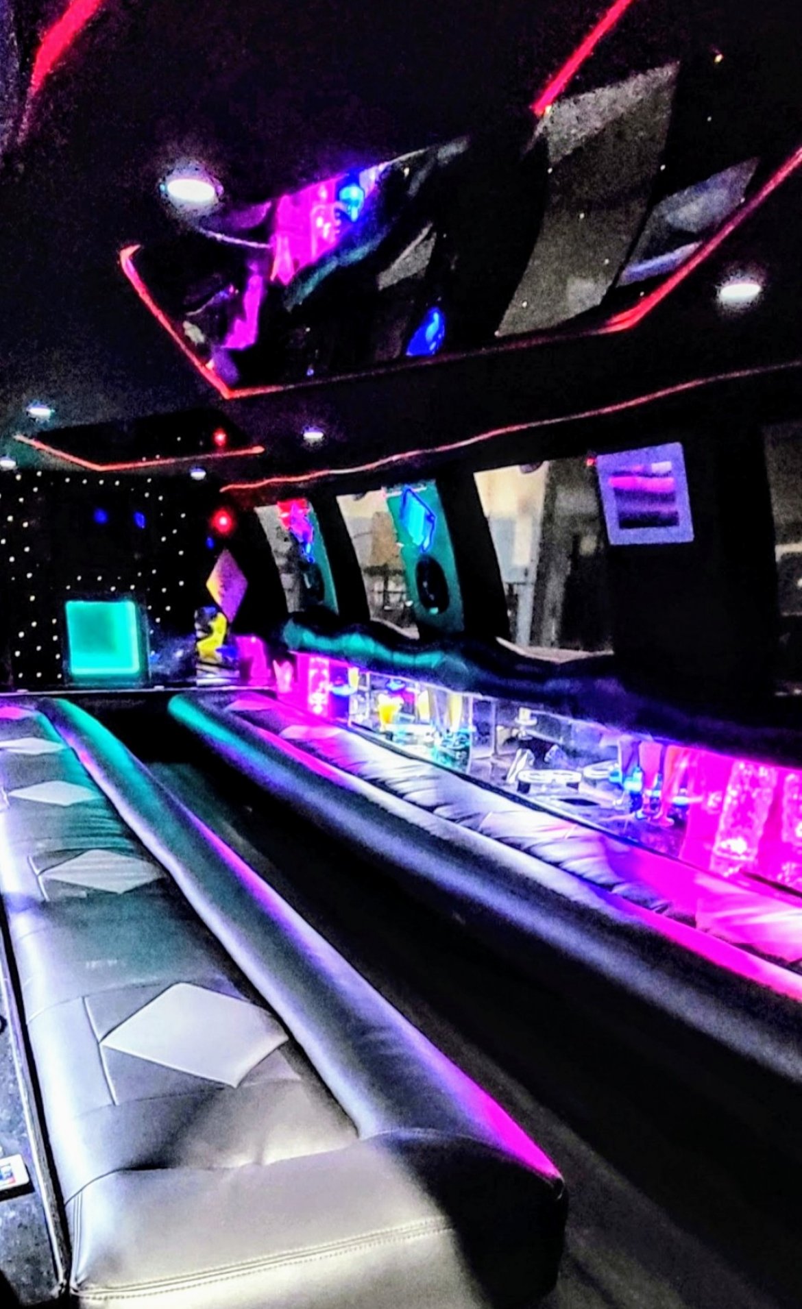 2004 Ford EXCURSION XLT Limousine