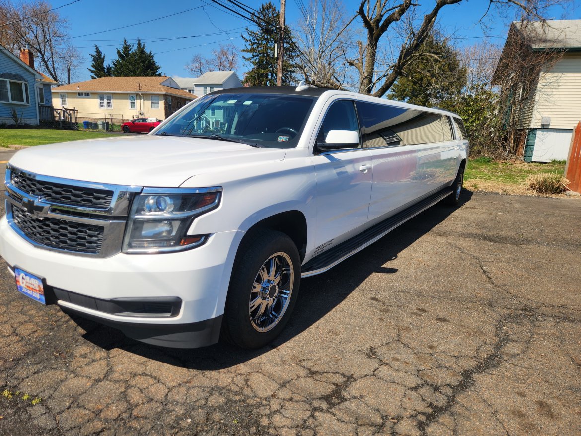 2015 Chevrolet suburban Limo Bus