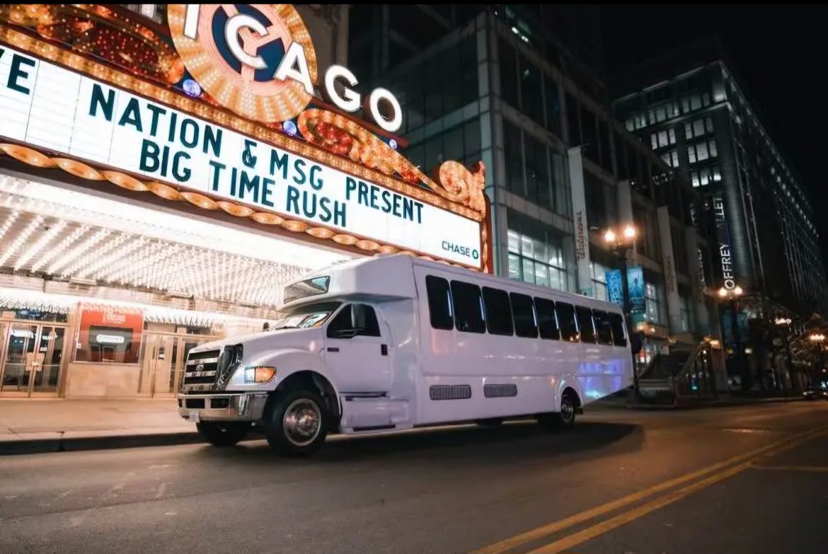 2009 Ford F-650 Limo Bus