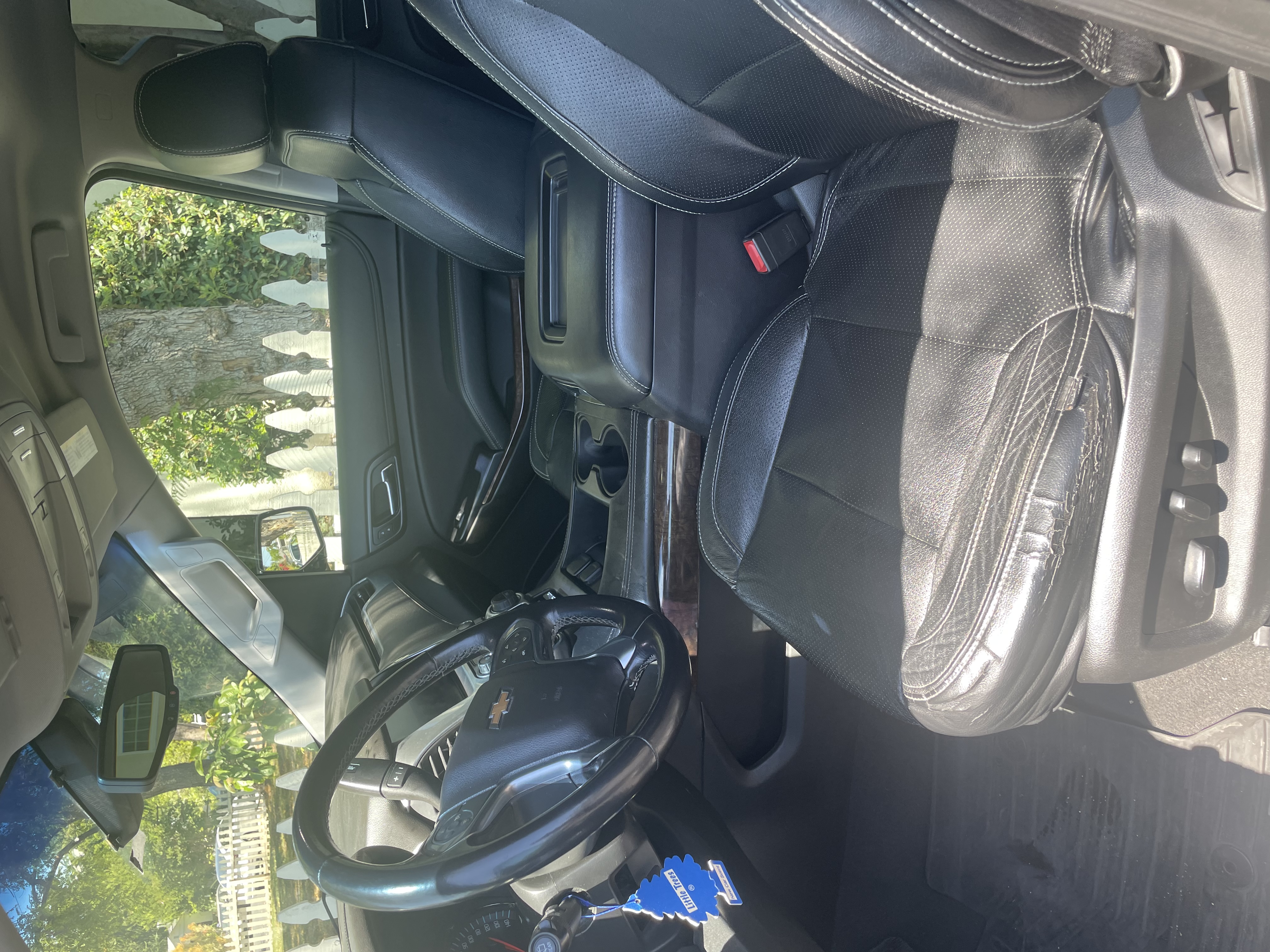 Chevrolet Suburban 2020