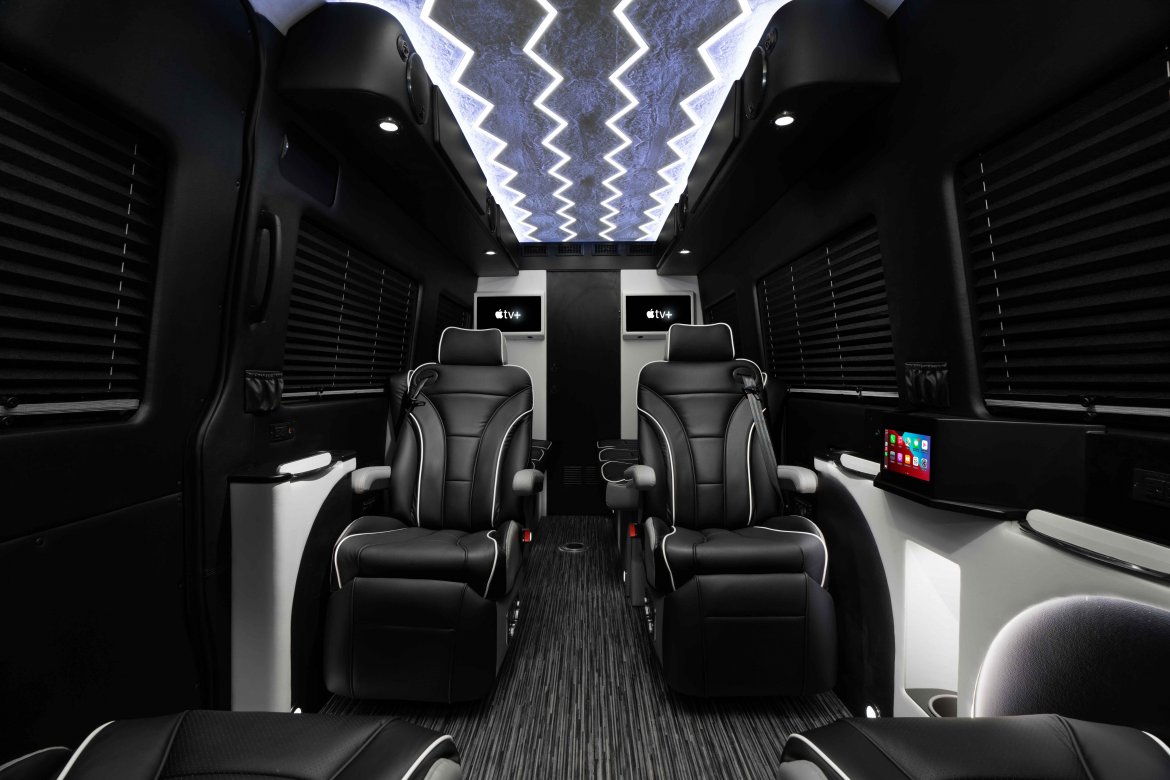 2024 Mercedes Benz Sprinter