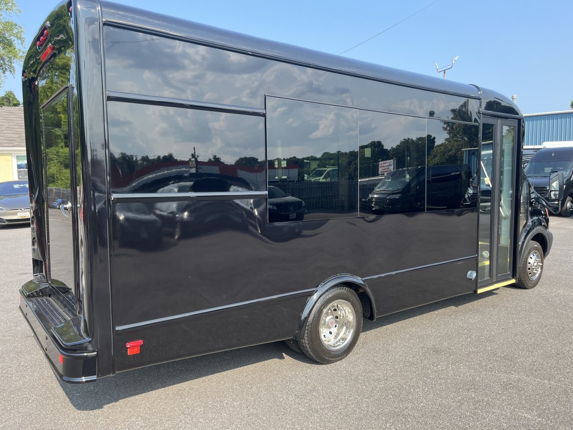 2017 Ford Transit Van Limo