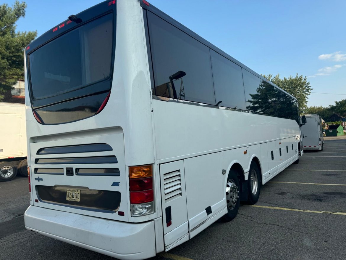 2013 Van Hool C2045 Motorcoach