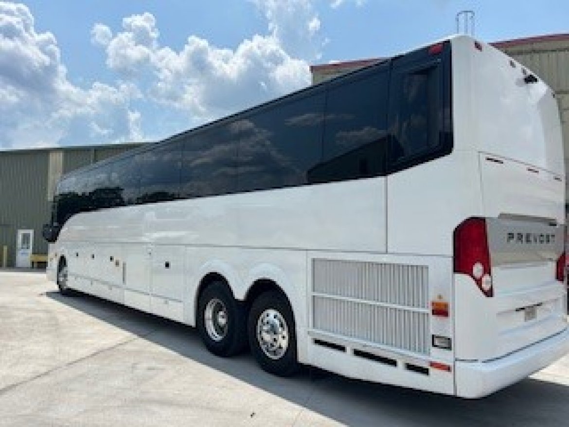 2012 Prevost H3-45 Motorcoach