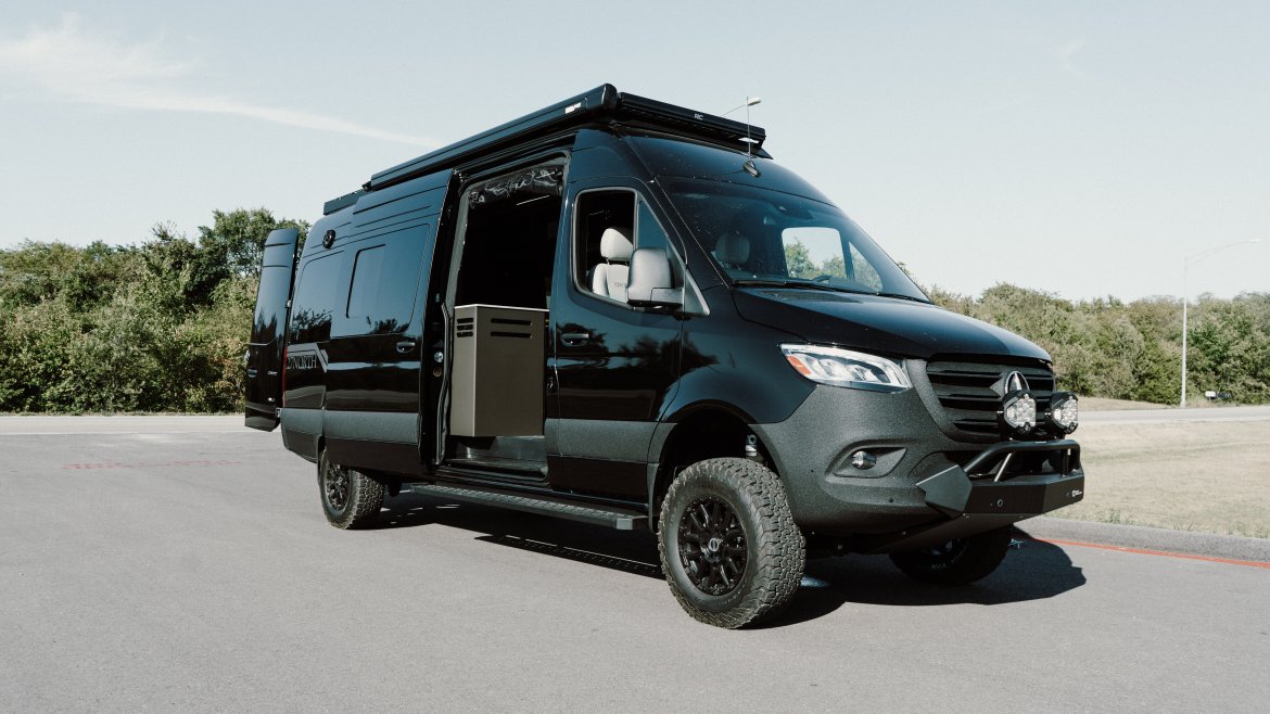 2024 Mercedes-Benz Venture
