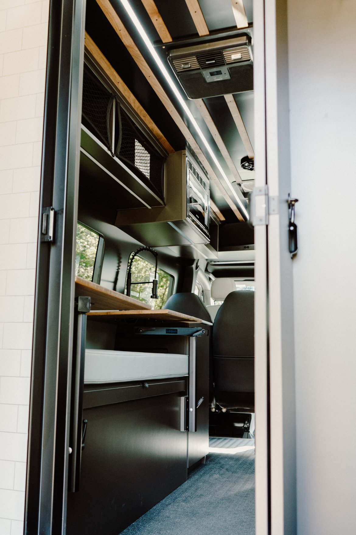 2024 Mercedes-Benz Venture