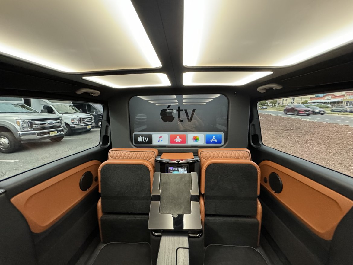 2020 Mercedes-Benz Metris CEO