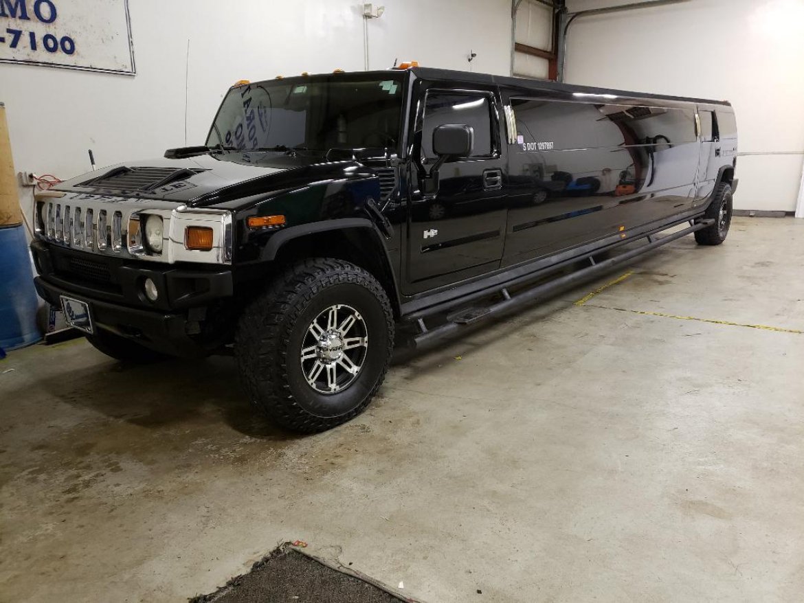 2005 Hummer H2 Limousine