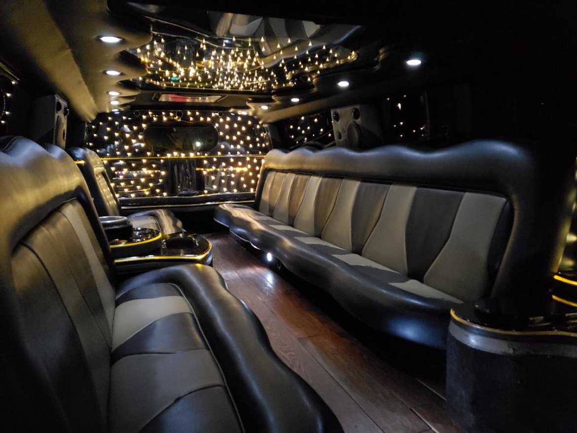 2005 Hummer H2 Limousine