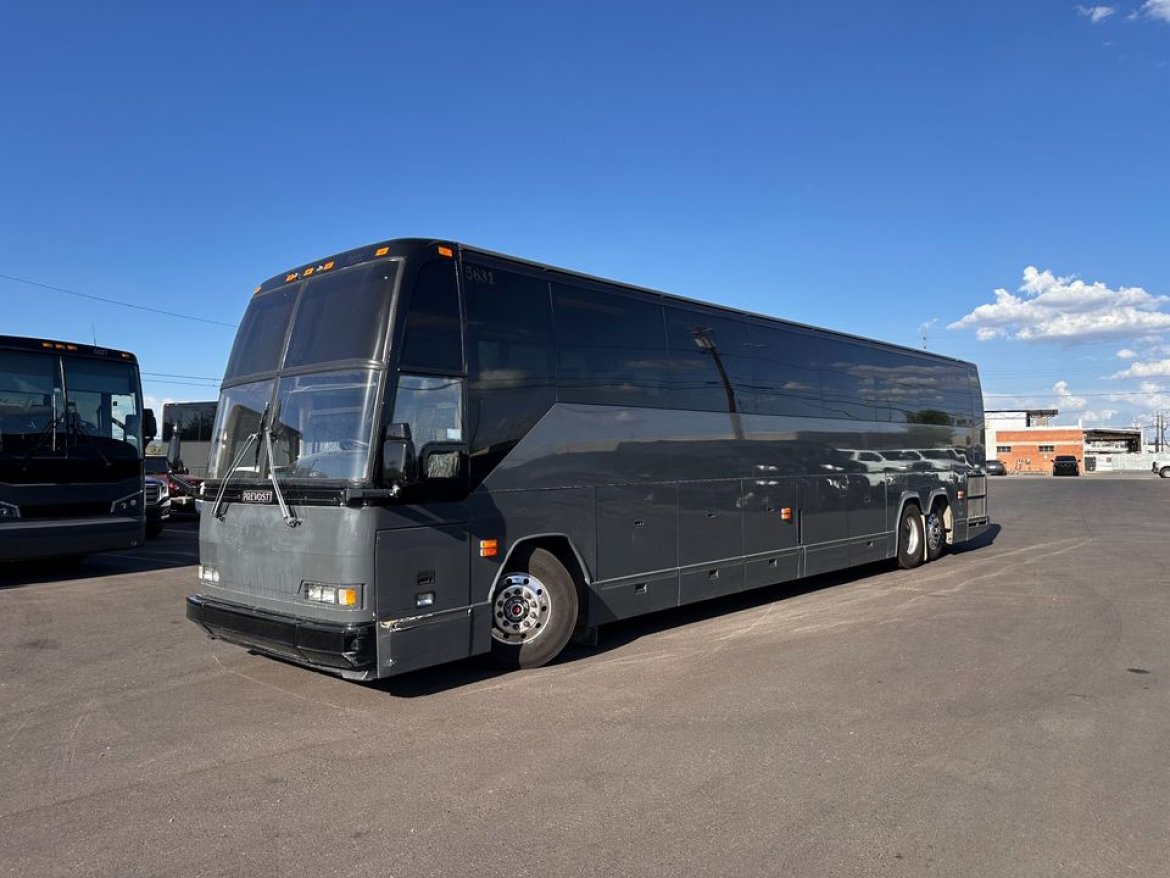 2002 Prevost H3-45 Motorcoach