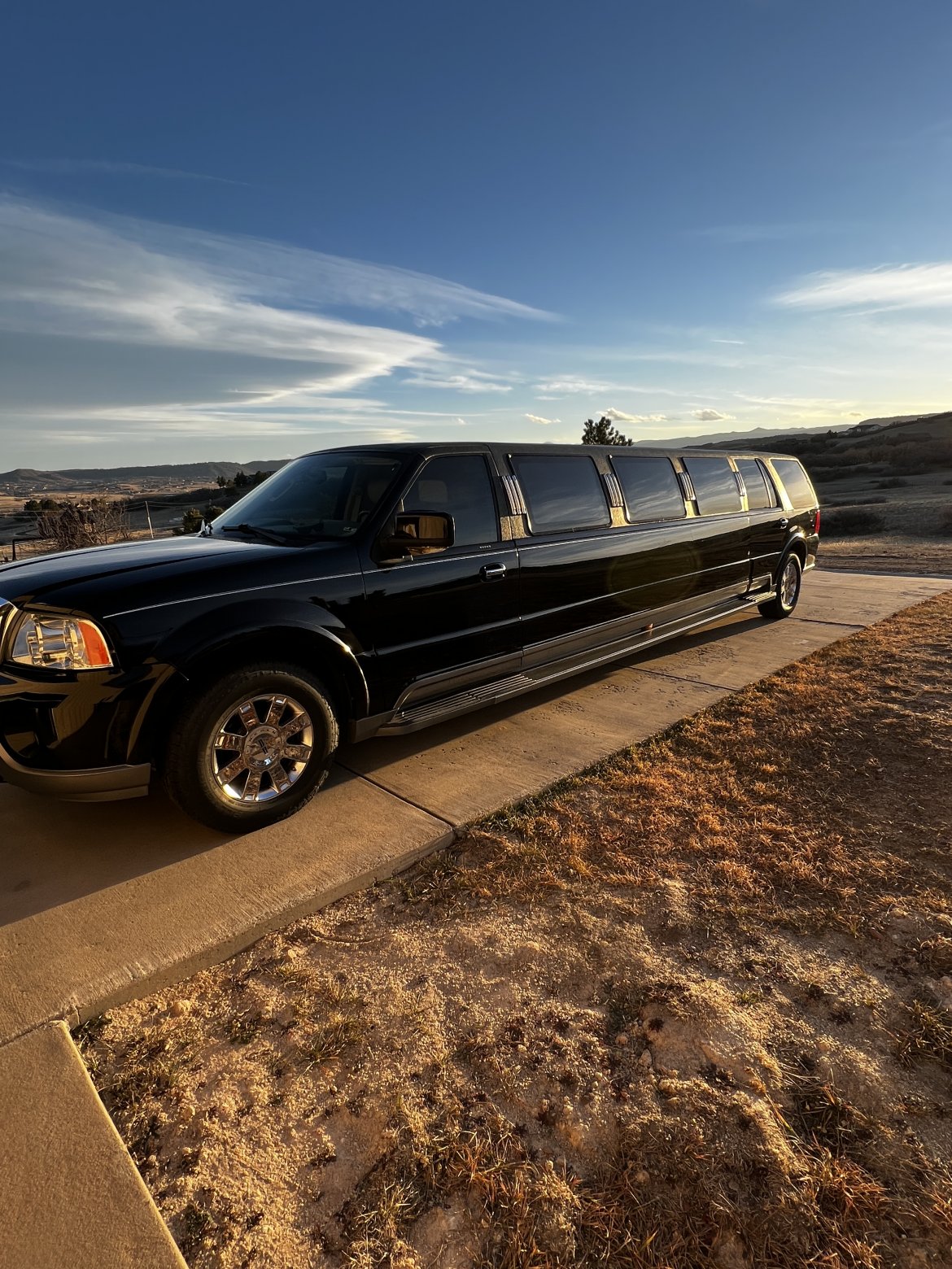 2004 Lincoln Navigator Limousine