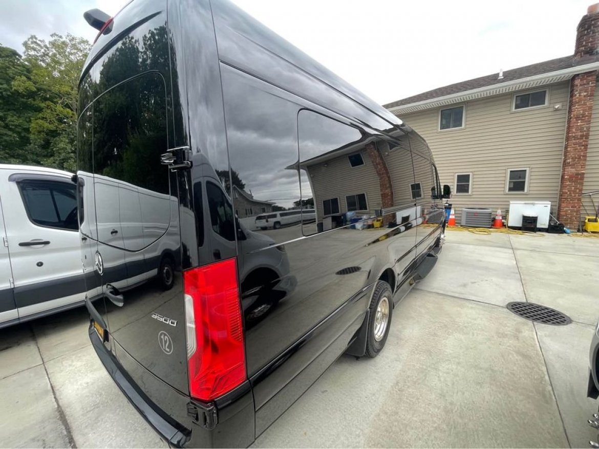 2023 Mercedes-Benz SPRINTER 3500