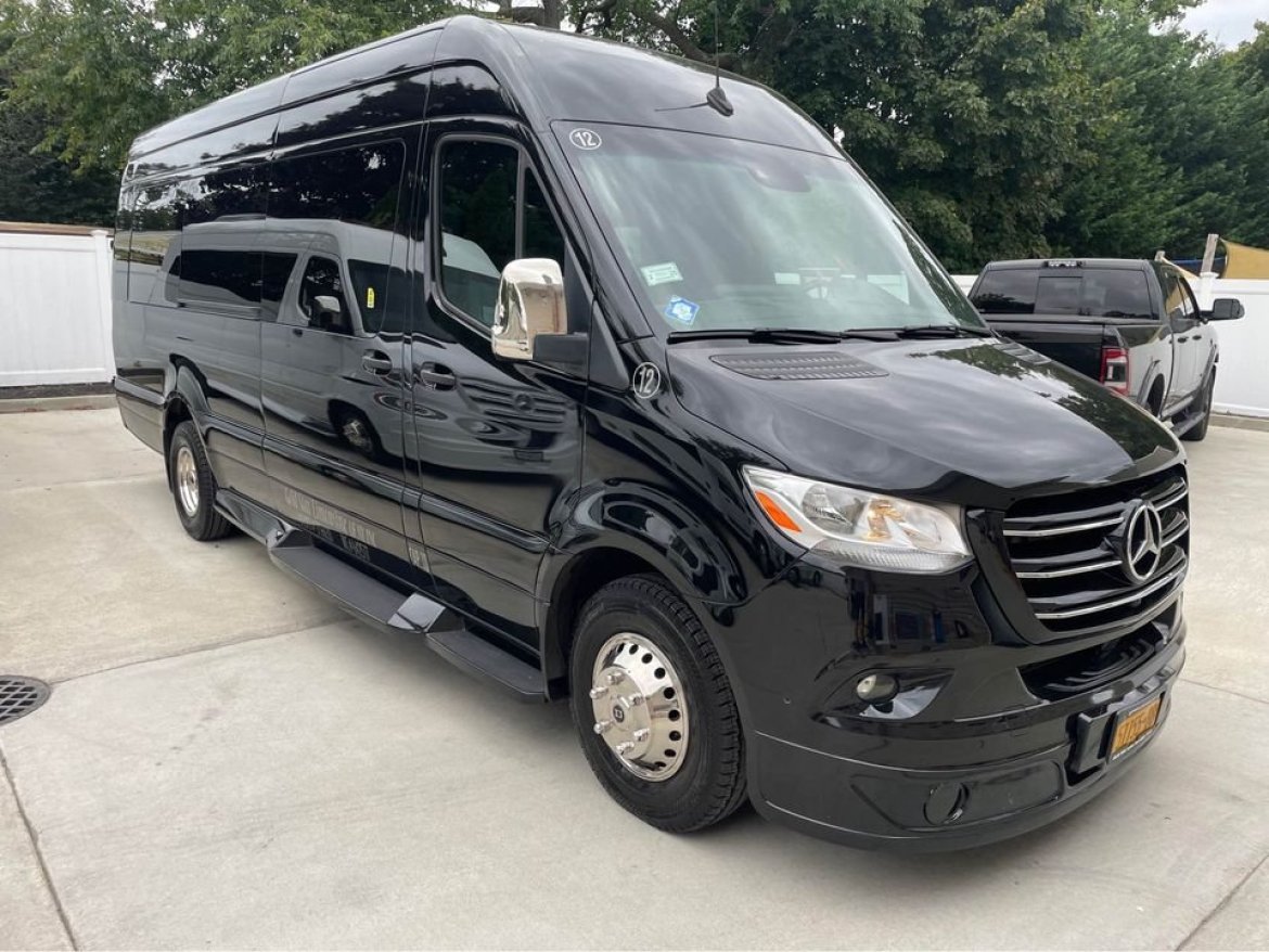 2023 Mercedes-Benz SPRINTER 3500