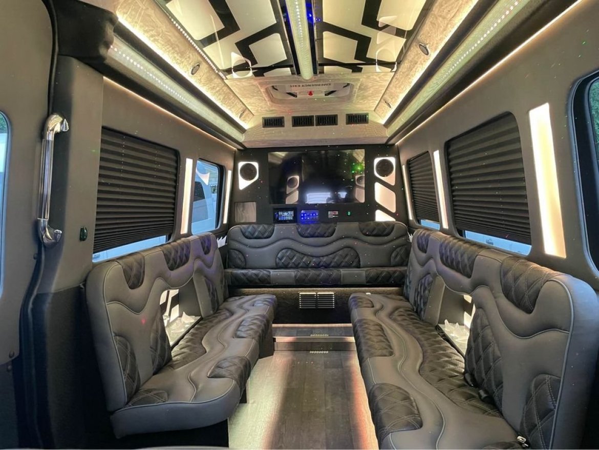 2023 Mercedes-Benz SPRINTER 3500