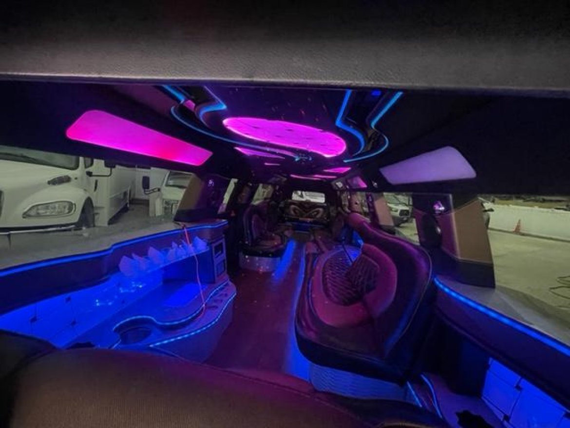 2015 Cadillac Escalade ESV Limousine