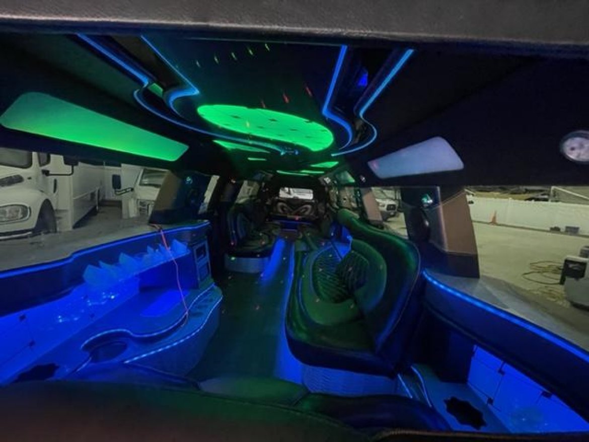 2015 Cadillac Escalade ESV Limousine