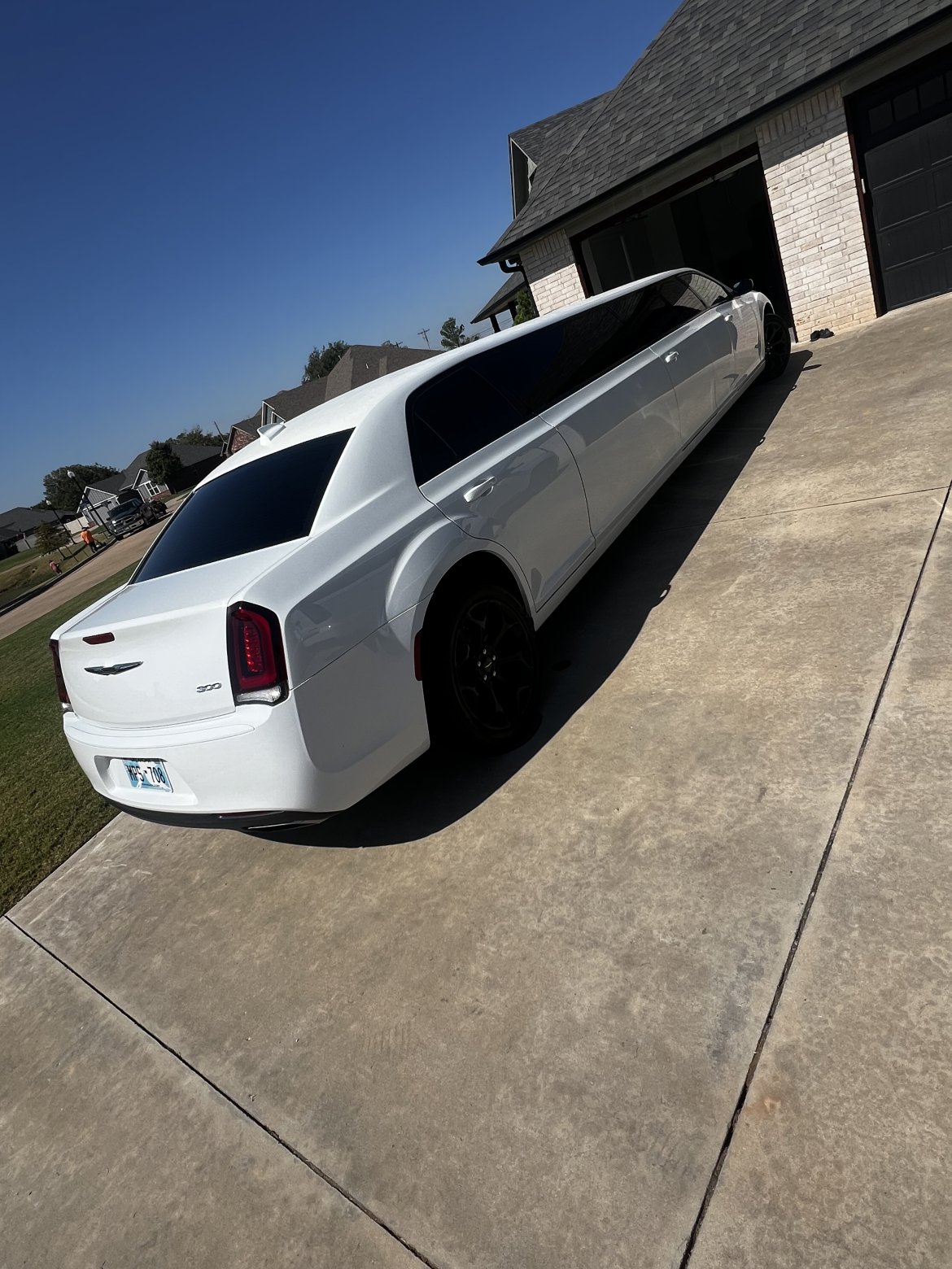 2019 Chrysler 300 Limousine