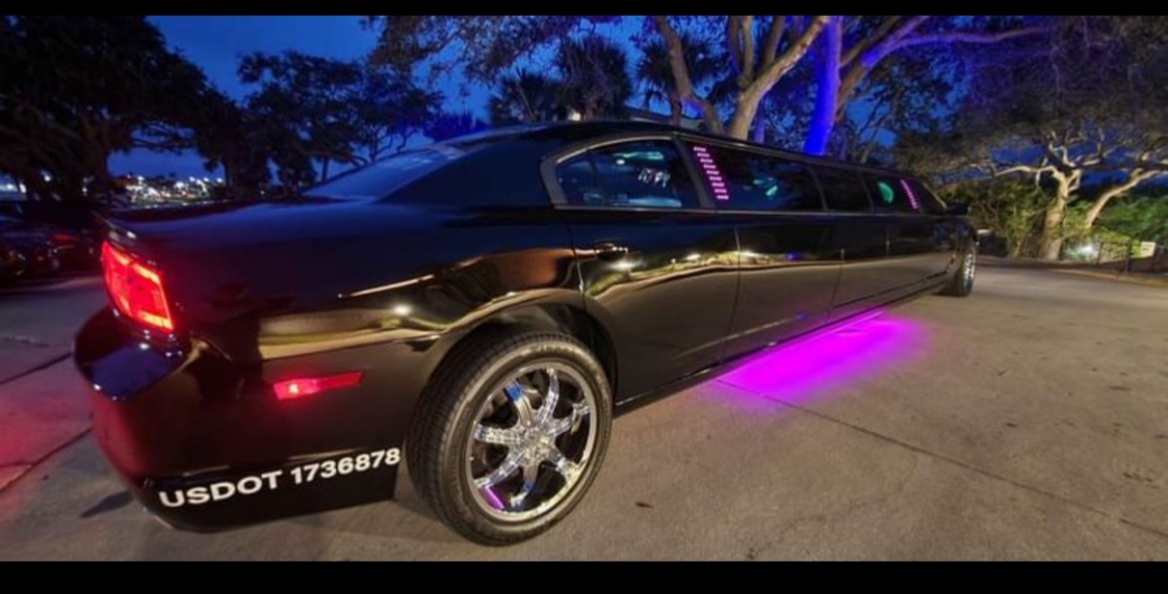 2014 Dodge Charger Limousine