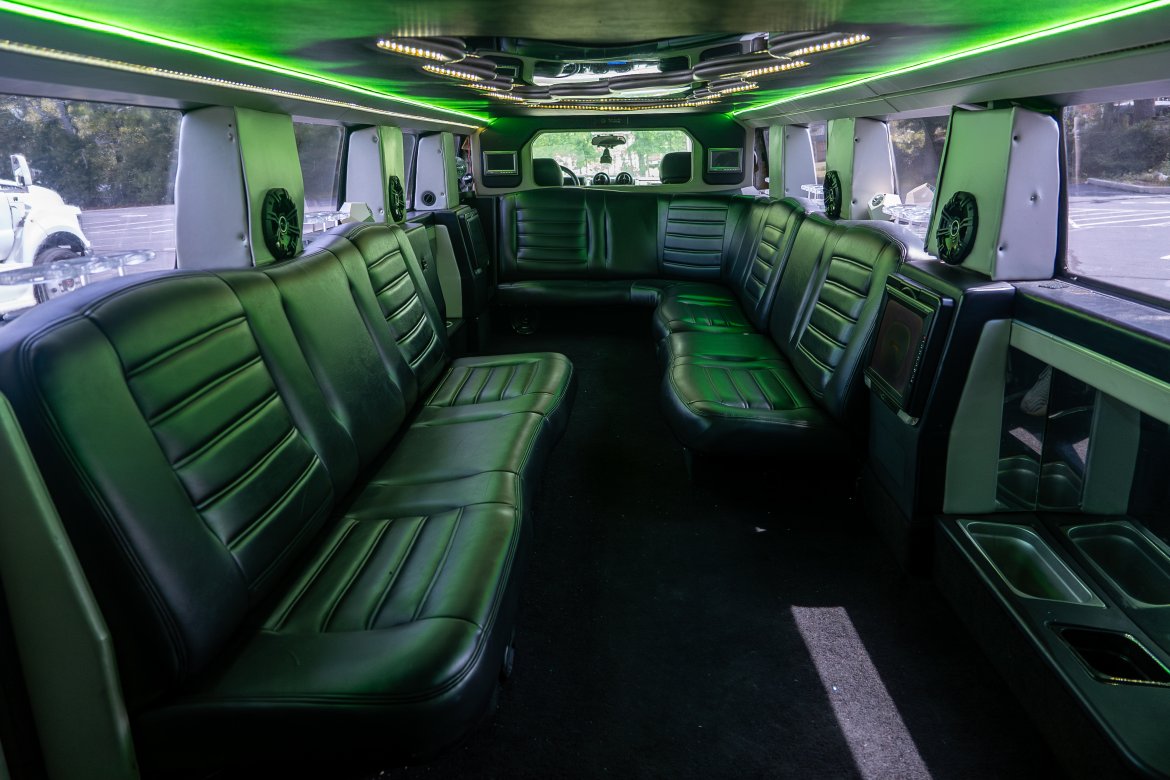 2005 Hummer H2 Limousine
