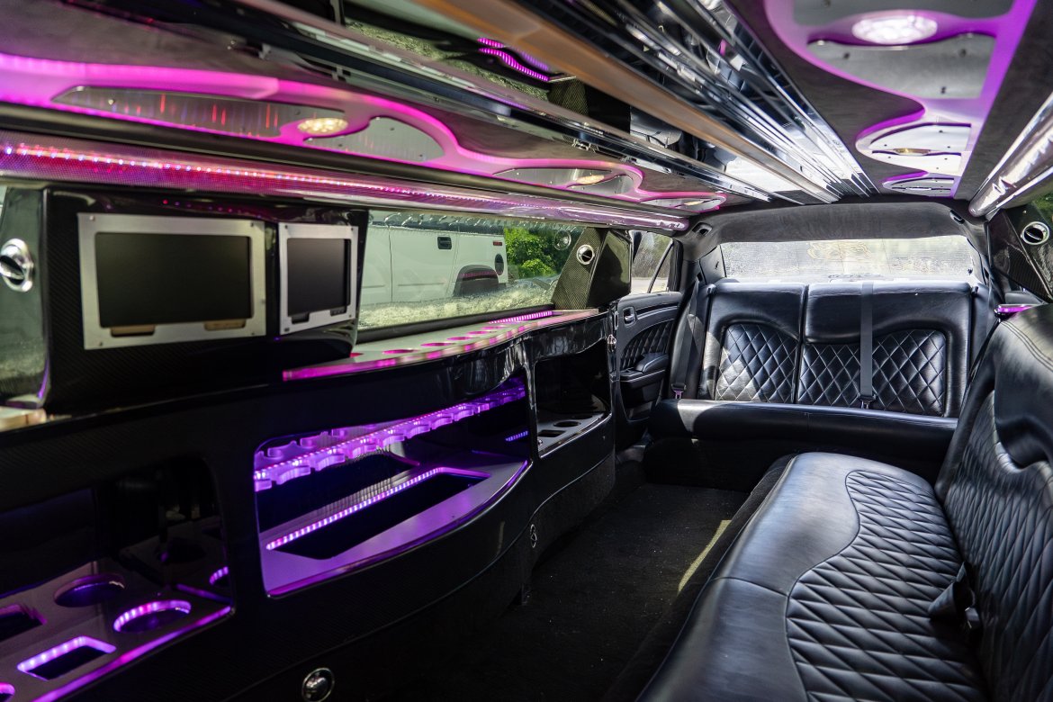 2014 Chrysler 300 Limousine
