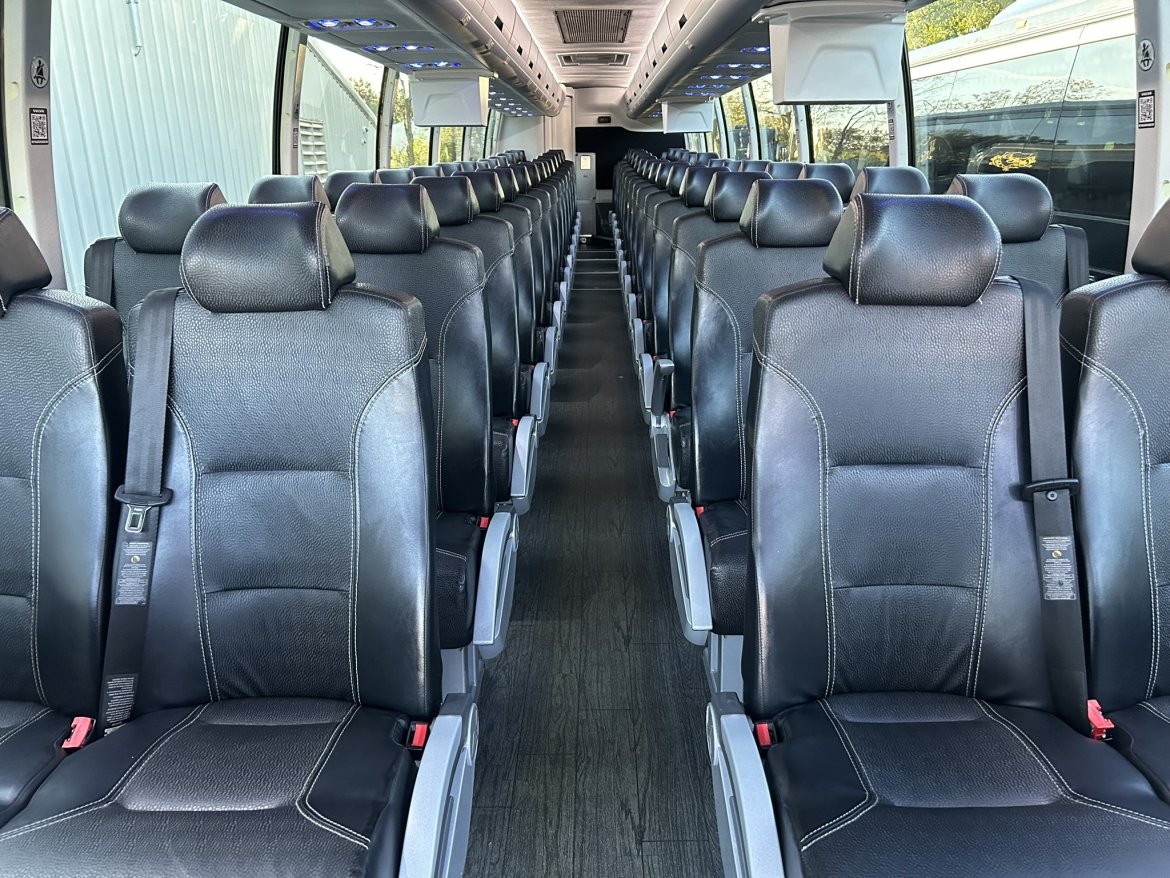 2018 Volvo 9700 Motorcoach