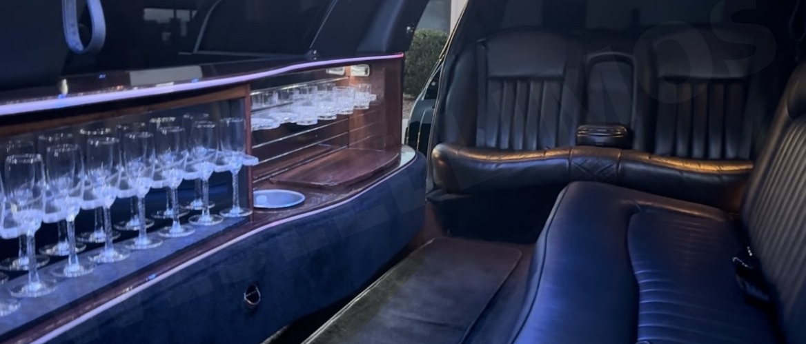 2007 Lincoln Town Car Limousine