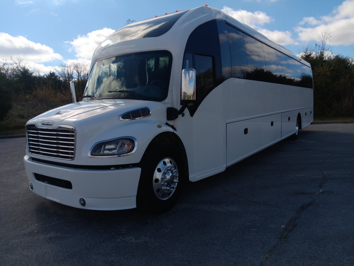 2019 Freightliner M2 Shuttle Bus