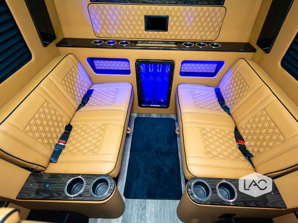 Mercedes-Benz Sprinter 2024