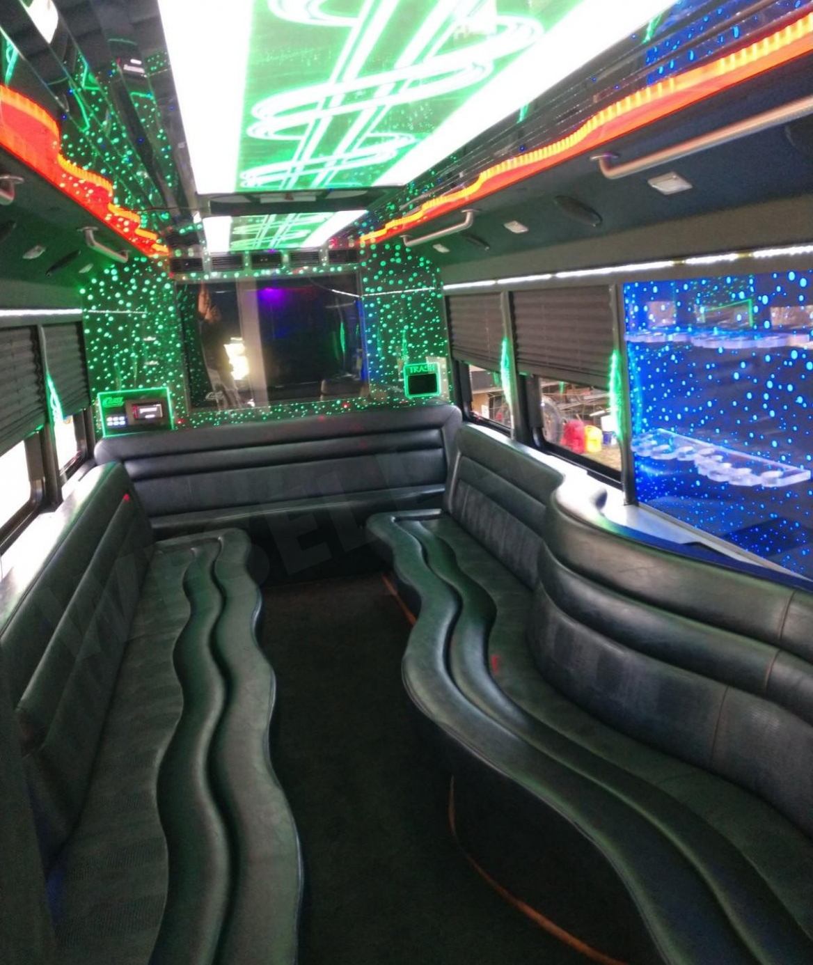 2014 Ford E-450 Limo Bus