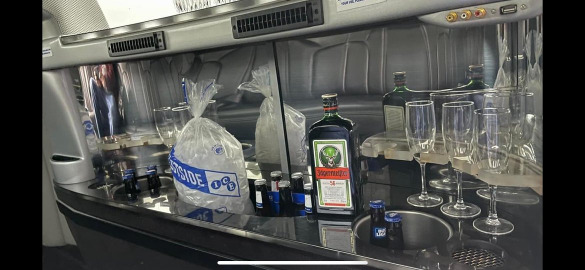 2013 Lincoln Mkt Limousine