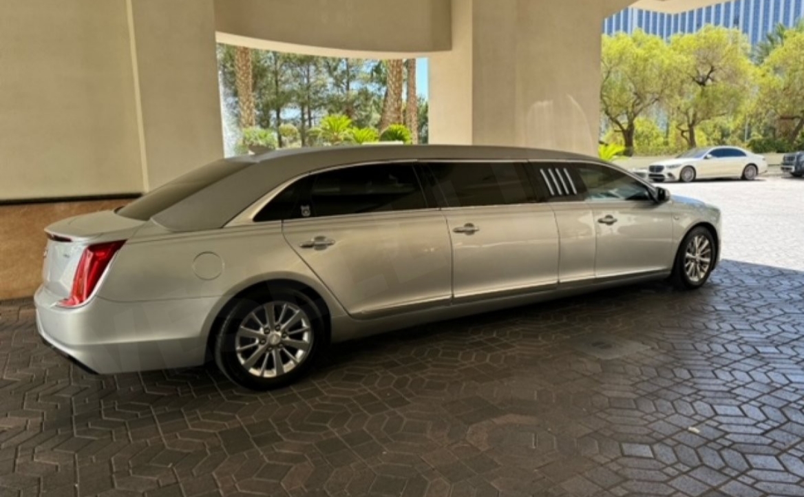 2018 Cadillac XTS Limousine