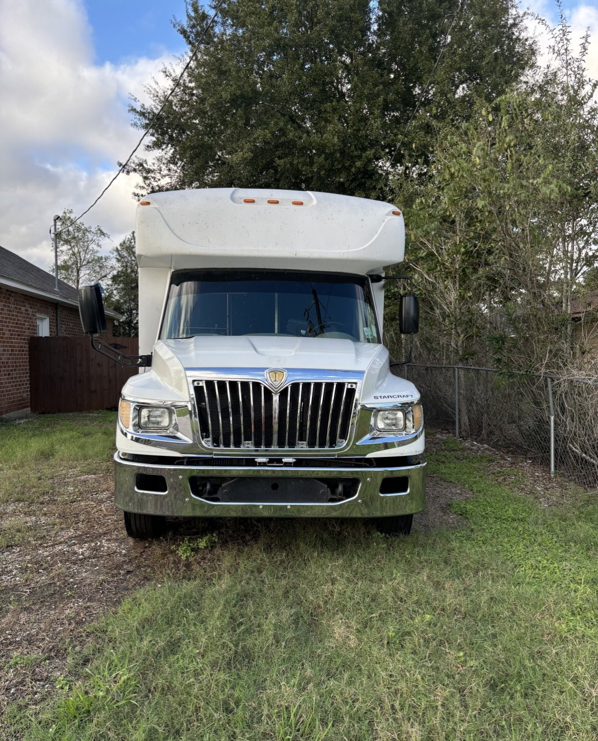 2014 International Longstar Limo Bus