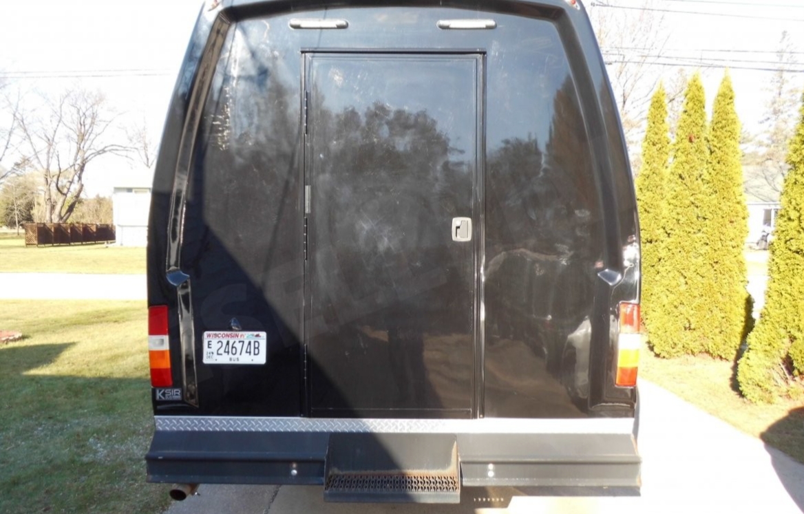 2015 Ford E-450 Limo Bus