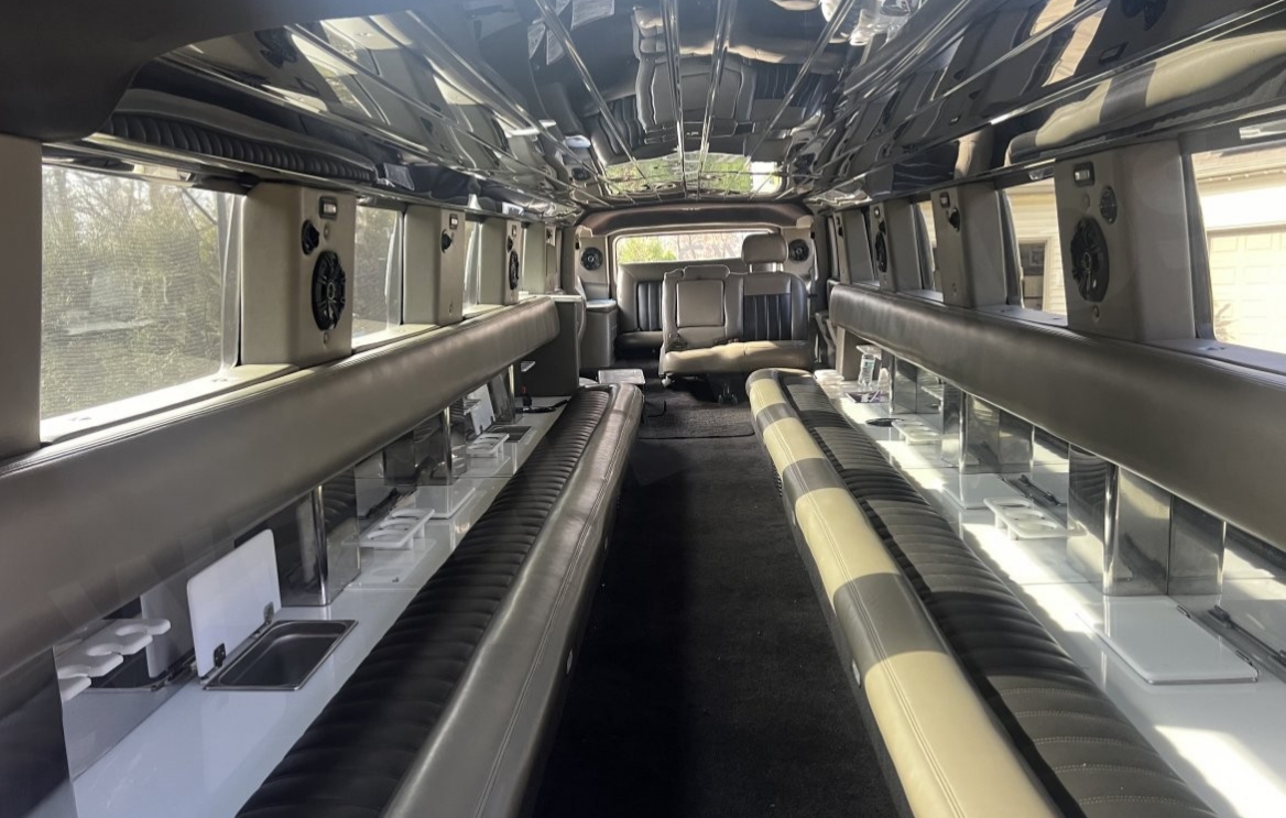 2004 Hummer h2 Limousine