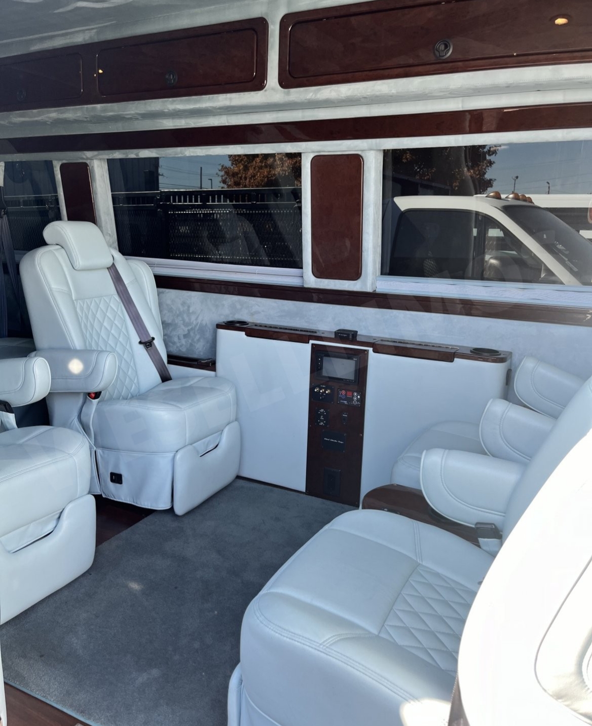 2011 Mercedes-Benz 2500 Sprinter