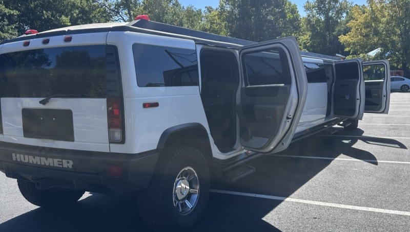 2006 Hummer H2 Limousine