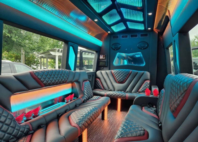 2023 Mercedes Benz Sprinter