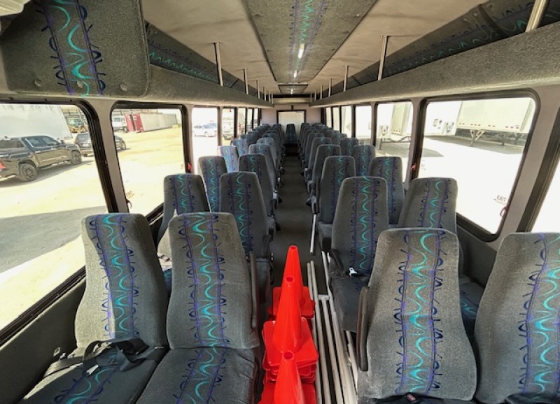 2013 International 3200 Shuttle Bus