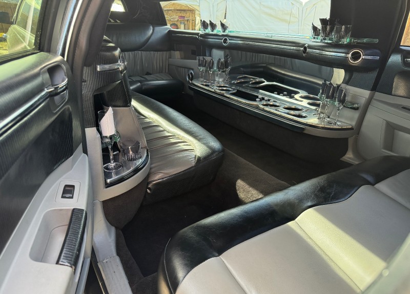 2007 Chrysler 300 Limousine