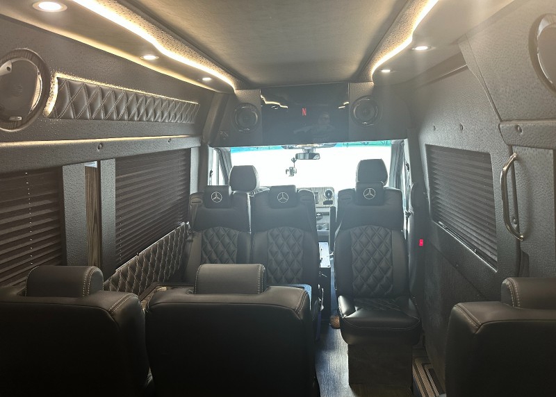 2024 Mercedes Benz Sprinter